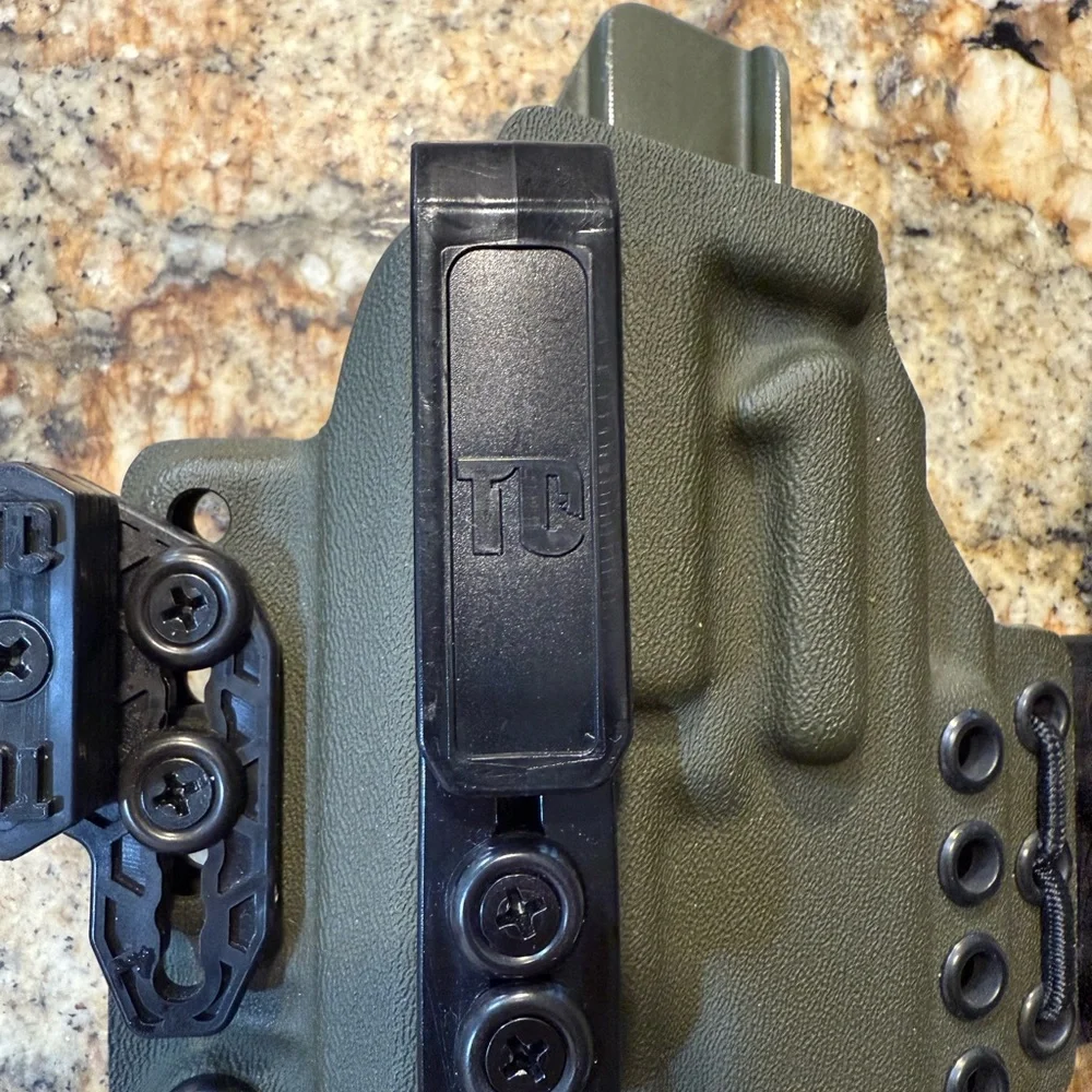 Tier One XIPHOS Elite Olive Green Tactical Holster -Glock 17 with TLR1 light